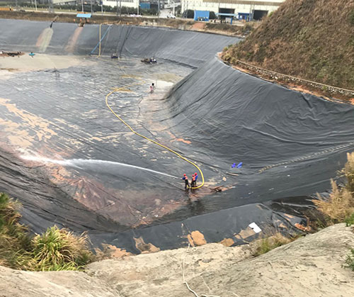 申扎废水池清理